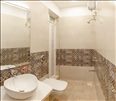 Marathon Nexzone - Washroom